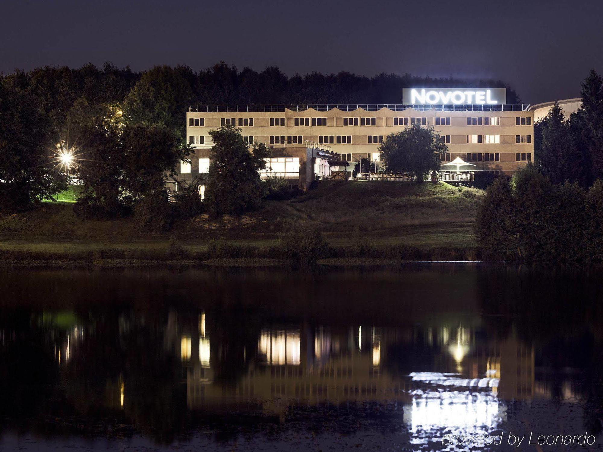 Novotel Limoges Le Lac Exterior foto