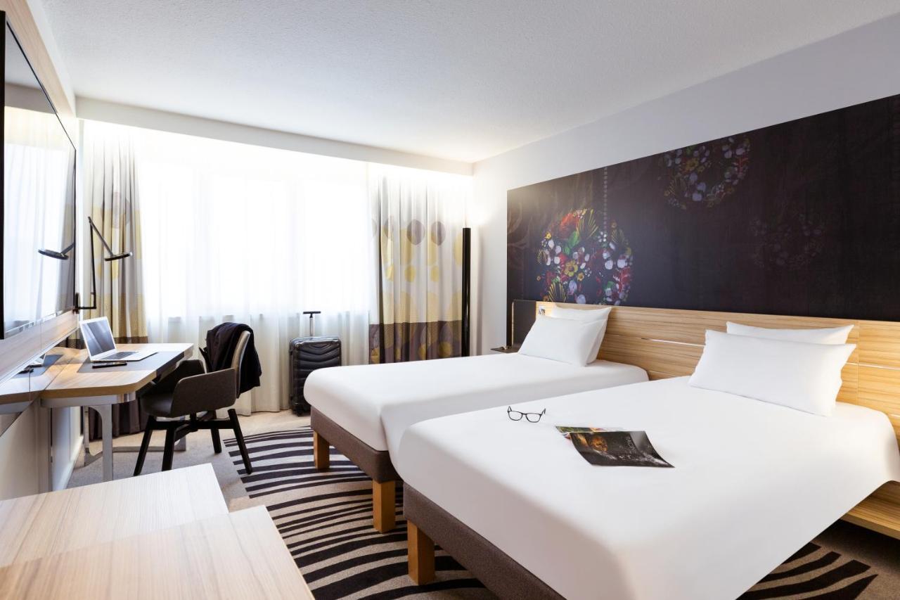 Novotel Limoges Le Lac Exterior foto